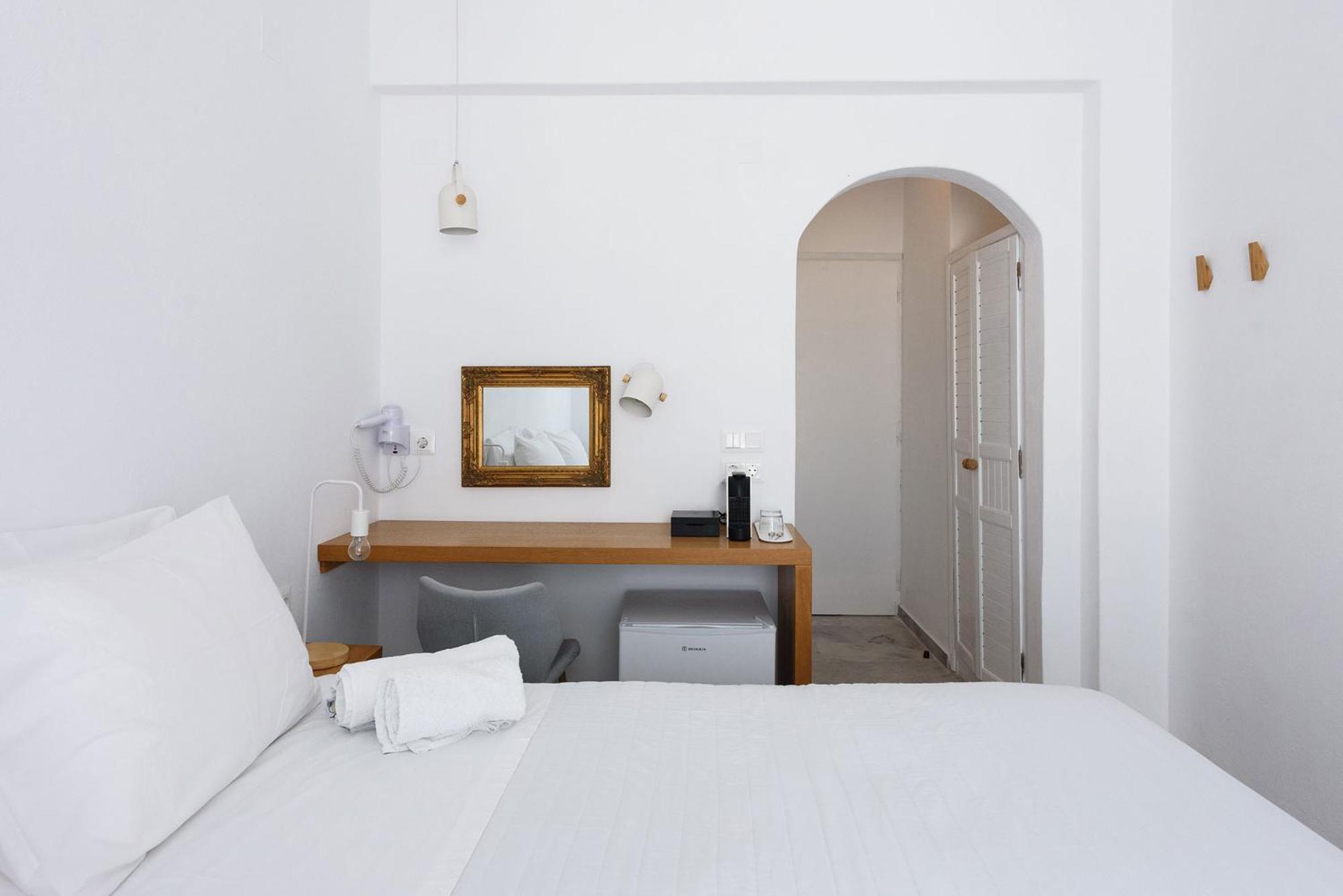Vounali Rooms Naousa Exterior photo
