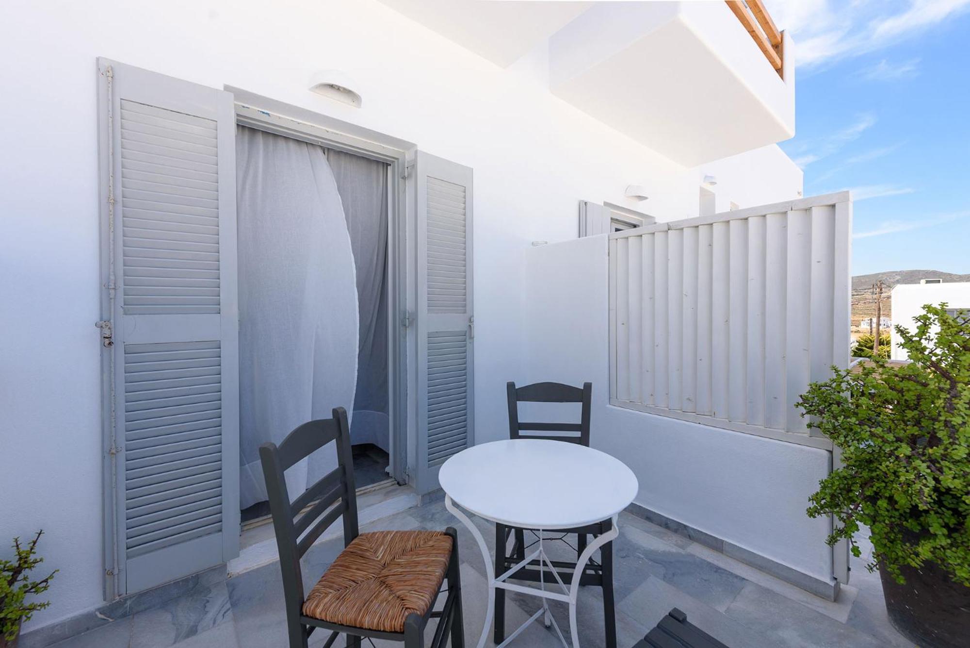 Vounali Rooms Naousa Exterior photo